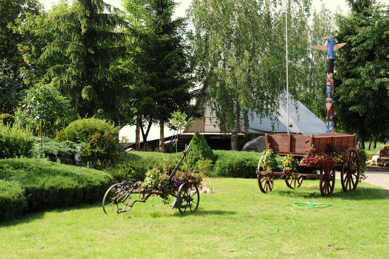 Dworek Wymyslowo Tuchola Exterior photo